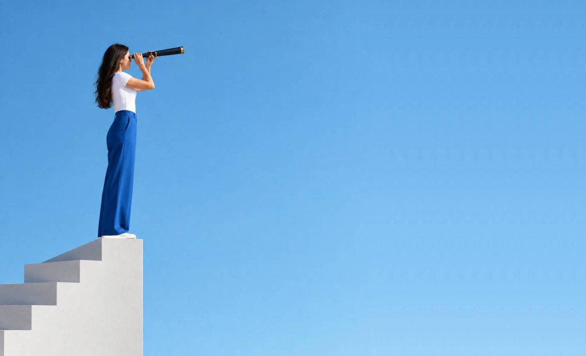 LinkedIn Competitor Analytics: How to Track Your Rivals Properly